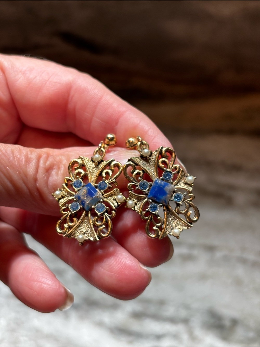 Vintage Signed JJ Jonette Gold Filigree Blue Cabochon Drop Earrings